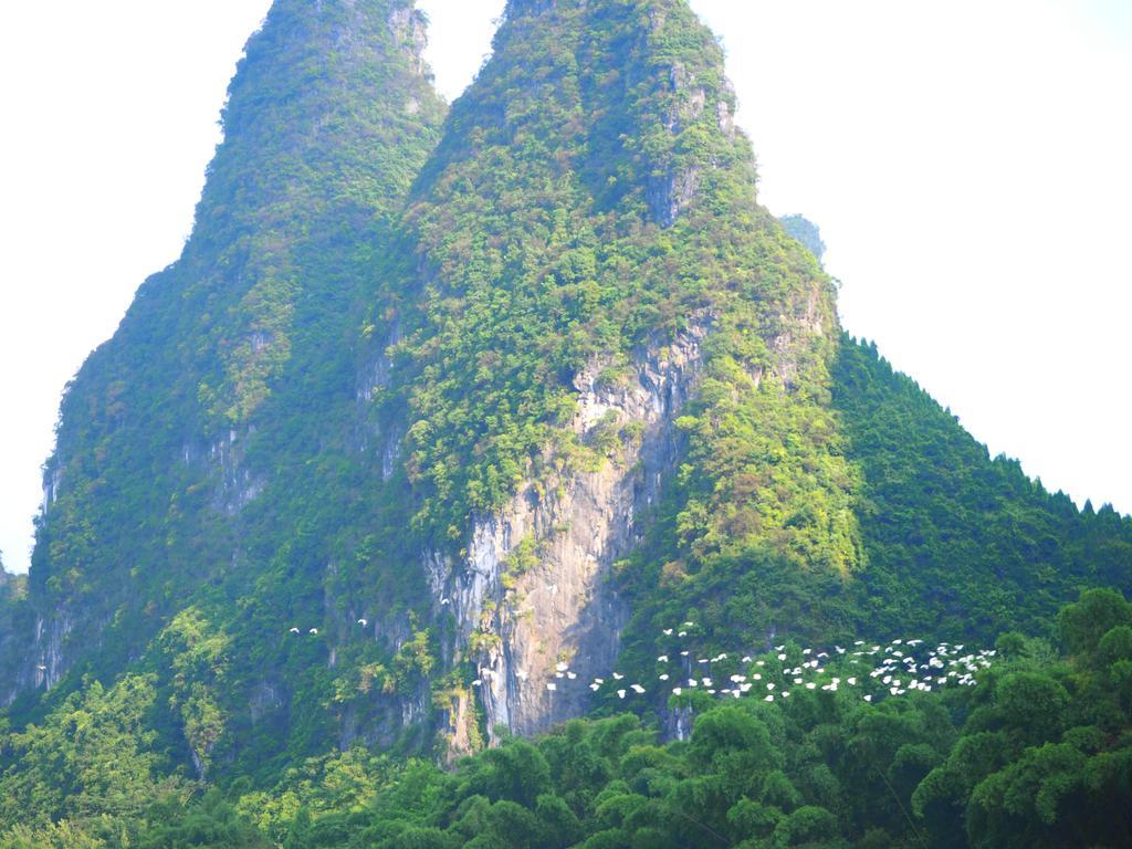 Yangshuo Moon Resort Hotel 구이린 시 외부 사진