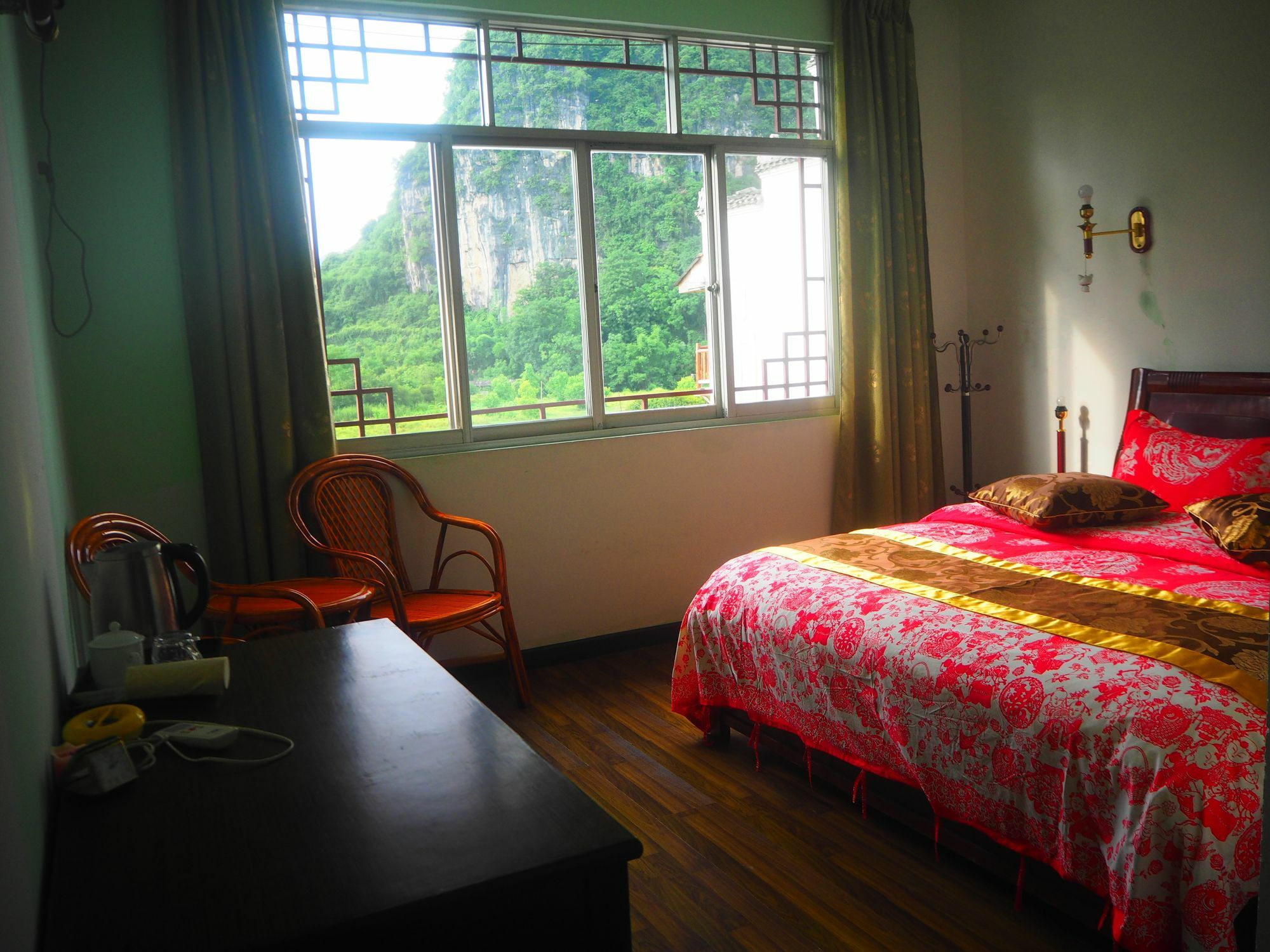 Yangshuo Moon Resort Hotel 구이린 시 외부 사진